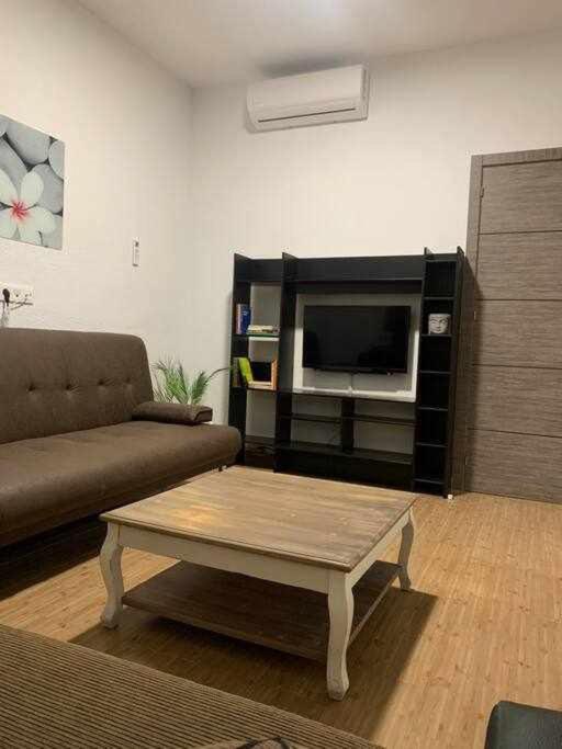 Apartamentos Terra Y Onix Zona Centro Elda Exterior photo